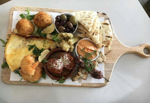 Montano's Patisserie Cafe - Food Delivery Shop 0