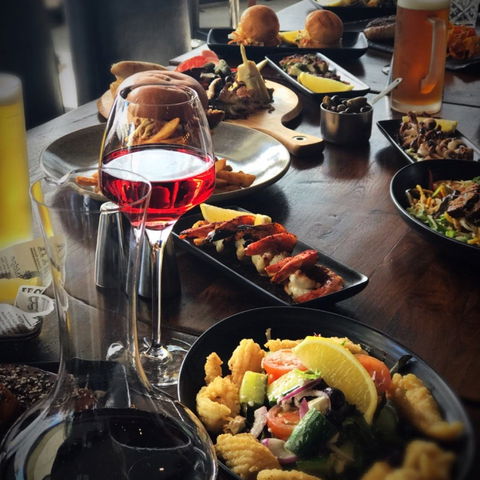 The Gresham Bar - Food Delivery Shop 0