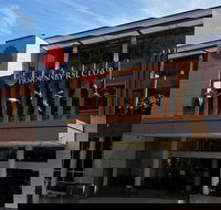 The Courtyard - Food Delivery Shop