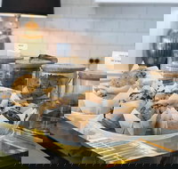 Club Tavern - Pet Food Australia