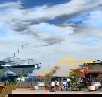 The Grove at Hidden Valley Resort - Food Delivery Shop