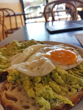 Weston Creek ACT Pet Food Australia