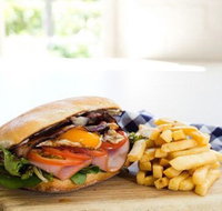 Barracks Bar - Crowne Plaza Hawkesbury Valley - Food Delivery Shop