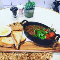 Little Bloomfield Cafe and Wine Bar