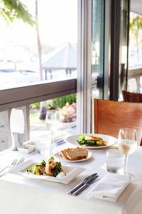 Hamilton Island Takeaway and Hamilton Island Food Delivery Shop Food Delivery Shop