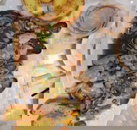 Simon's Friendship Kitchen - Food Delivery Shop