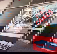 Perrett's Pies - Food Delivery Shop