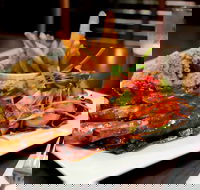 The Star Hotel - Pet Food Australia