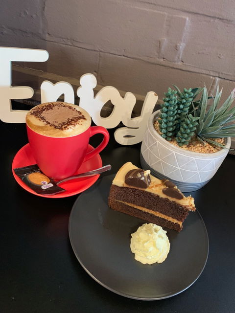 Helen's Coffee Lounge - Pet Food Australia 0