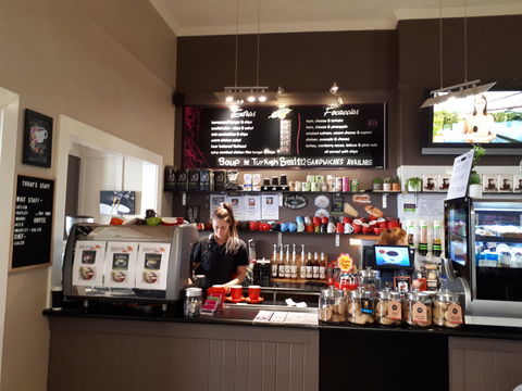 Helen's Coffee Lounge - Pet Food Australia 1
