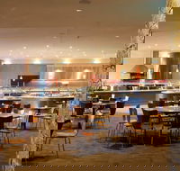 Sanctuary Lakes Hotel - Pet Food Australia