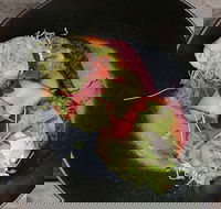 Crowded House - Food Delivery Shop