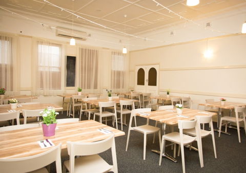 Central Hotel Cootamundra - Pet Food Australia 0