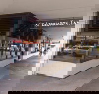 St Leonards Tavern - Food Delivery Shop