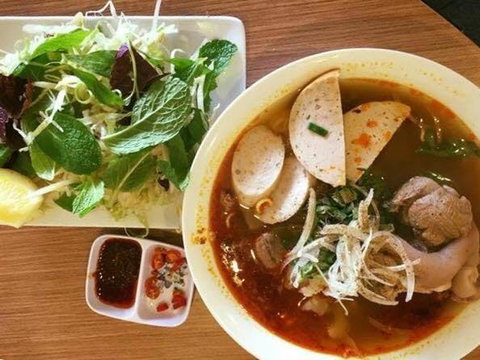 Trang Tien - Pet Food Australia 0