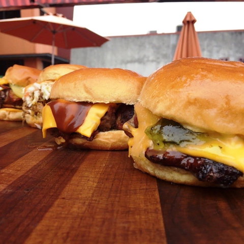 Billy's Backyard BBQ - Food Delivery Shop 0