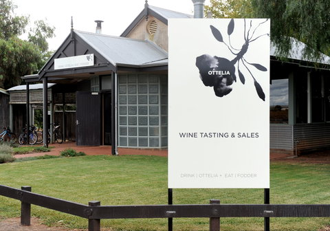 Drink Ottelia + Eat Fodder - Food Delivery Shop 2