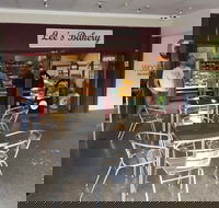 Lee's Bakery - Food Delivery Shop