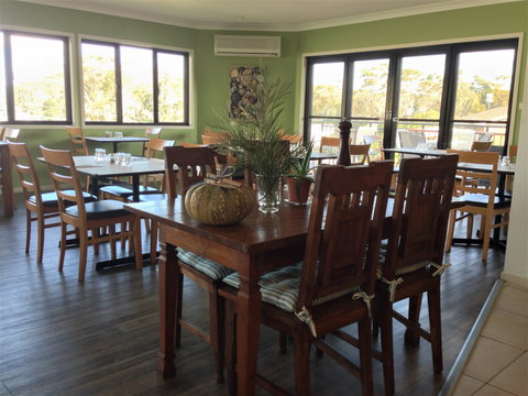 Merry Street Restaurant And Bar - Pet Food Australia 0