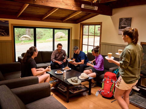 Mt Stirling Cafe - Pet Food Australia 0