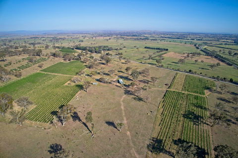 Barton Estate Winery - Food Delivery Shop 2