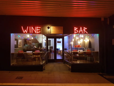 Treehouse Tapas And Wine Bar - Pet Food Australia 0