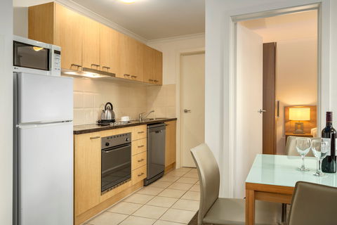 Toshi's Kitchen And Sushi Bar - Pet Food Australia 0