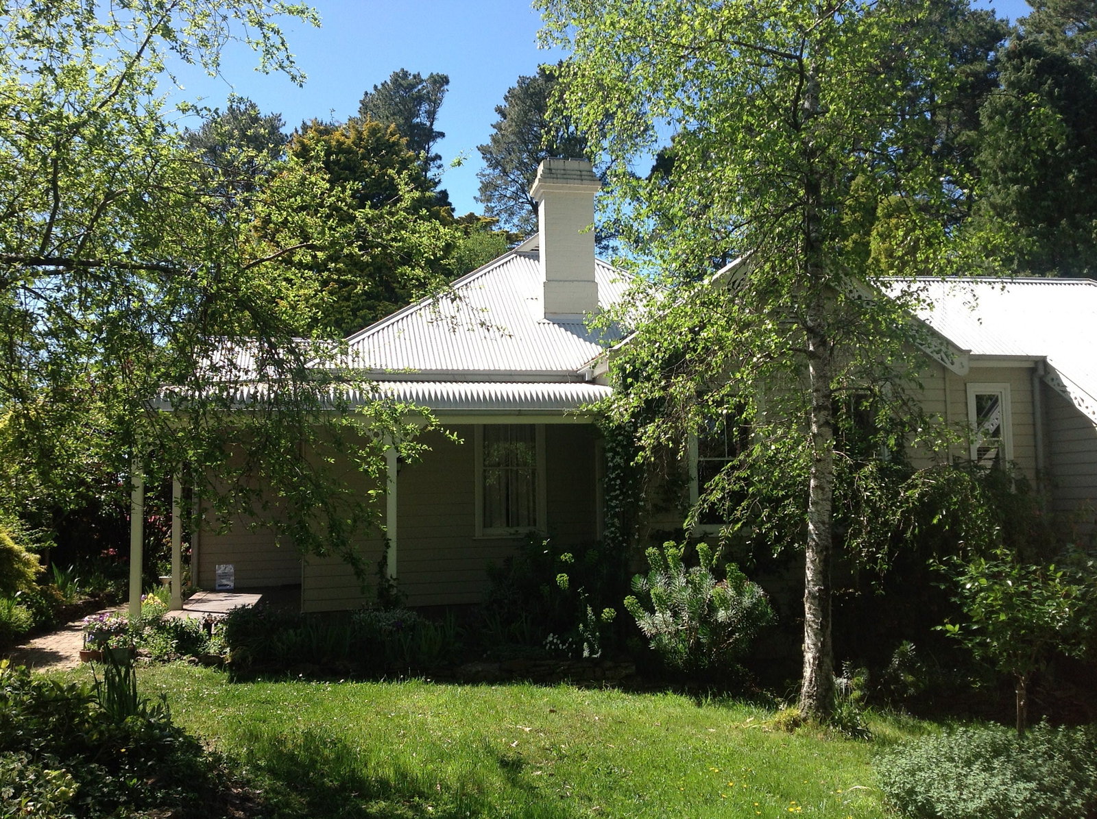 Wentworth Falls NSW Food Delivery Shop