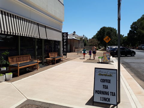 Coffee On Cooper - Pet Food Australia 1
