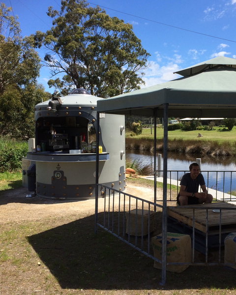 Rocket At The End Of The Road - Pet Food Australia 0