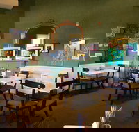 The Hunter Artisan Gallery and Cafe - Food Delivery Shop