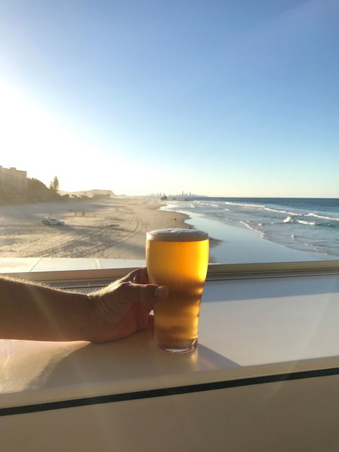 Currumbin Beach Vikings Surf Life Saving Club - Food Delivery Shop 2