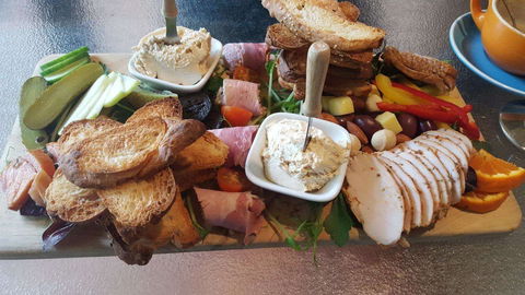 Holy Smoke Gourmet Food Shop - Pet Food Australia 0