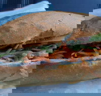 Minh Tan Bakery - Pet Food Australia