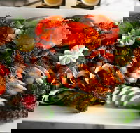 Reef Seafood and Sushi - Food Delivery Shop