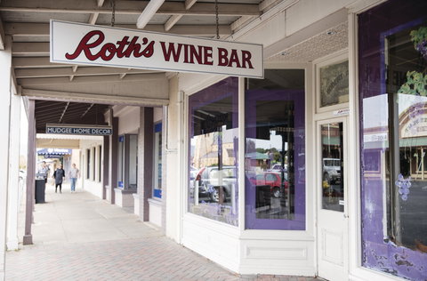 Roth's Wine Bar - Pet Food Australia 2
