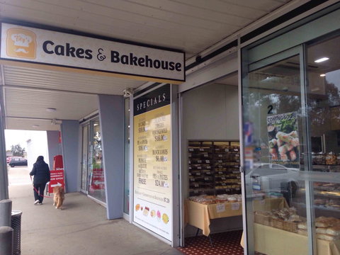 Tily's Bakery & Cakery - Food Delivery Shop 0