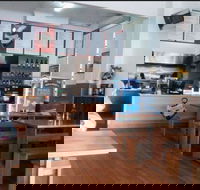 Cliffe's Cafe  Pizza - Pet Food Australia