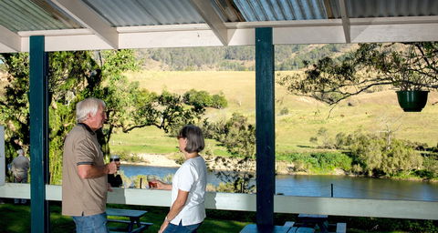 Bellbrook Hotel - Pet Food Australia 0
