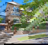 Brookfield House - Pet Food Australia