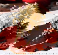 Shakey Tables - Food Delivery Shop