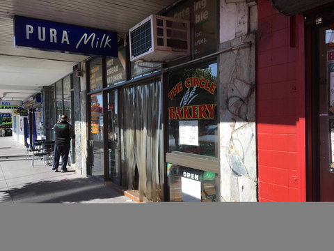 The Circle Bakery - Food Delivery Shop 0