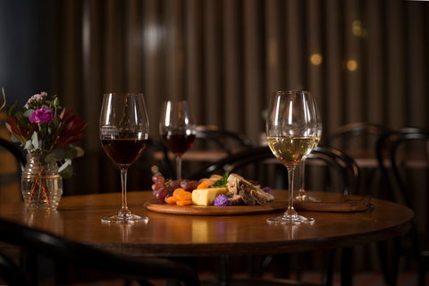 The Canberra Wine House - Food Delivery Shop 2