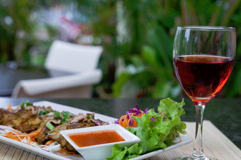 KB Thai - Food Delivery Shop 1