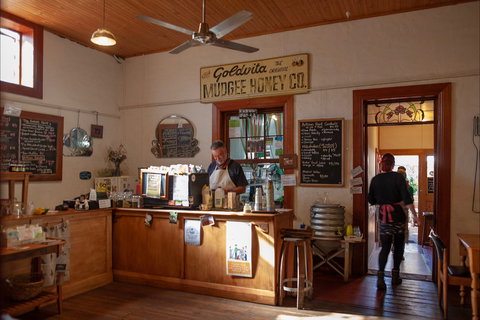 Artisan On Lewis - Pet Food Australia 0