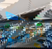 Fishes at the Point - Pet Food Australia