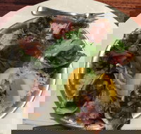 Kealba Hotel - Pet Food Australia