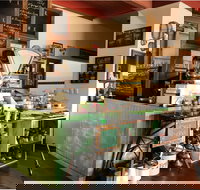 Vintage on Melbourne - Food Delivery Shop