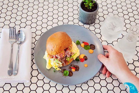 Wolfe & Co. - Food Delivery Shop 0