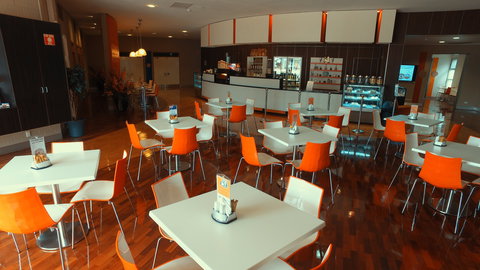 Dunes Cafe - Food Delivery Shop 1